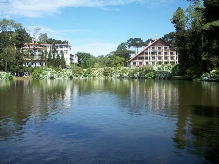 Lago Negro